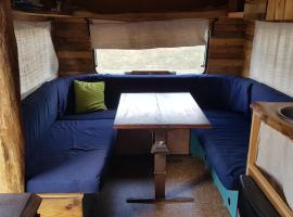 la cabane mobile, Ferienwohnung in Beyssenac