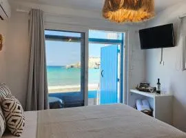 Blu Intenso Boathouse
