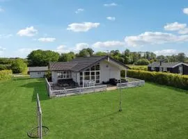 4 Bedroom Amazing Home In Humble