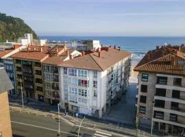 Egona- Vivienda en el centro de Zarautz a 1 min de la playa