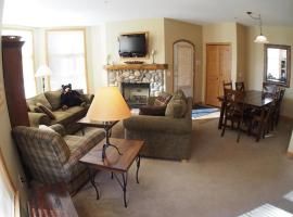 Crystal Forest #60 By Bear Country, hotel u gradu Sun Peaks