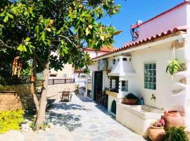 Studio Shamballa, hotel with parking in Chania Town