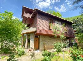 MOUNTAIN HOUSE, pet-friendly hotel in Trabzon