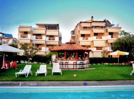 Iliahtida Apartments, hotel v destinaci Rovies