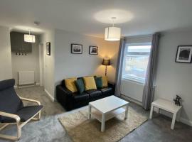 Storey Apartment - 2 Bedroom upstairs flat, apartemen di Newbiggin by the Sea