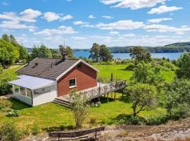 2 Bedroom Awesome Home In Brastad
