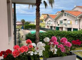 Maison Chic Montenero Marina, apartman u gradu Marina di Montenero