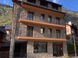 Espot Cowork & Apartments, allotjament vacacional a Espot