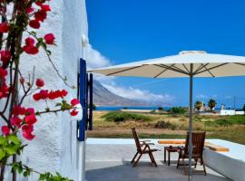 All Season Lovely Seafront Cottage, hotel near Kissamos / Kasteli Port, Kissamos