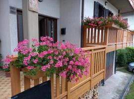 Casa vacanze Emidia, holiday home sa Raveo