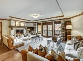 Arrabelle Luxury 4 BR Condo- Close To The Mountain