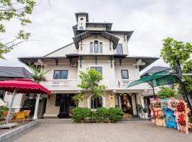 IRIS HILL VILLA, hotel v destinaci Thôn Dương Xuân Hạ