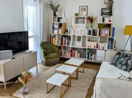 Bright well-equipped apartment in Saint-Ouen