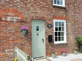 Cosy cottage with vineyard view near Goodwood Chichester, hotel v mestu Chichester