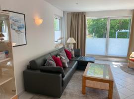 Apartment Astra mit 2 Balkone，位于岑平的酒店