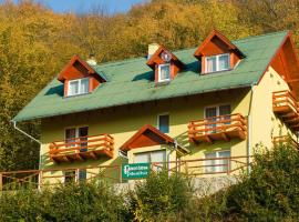 Casa Panorama Sovata، فندق في سوفاتا