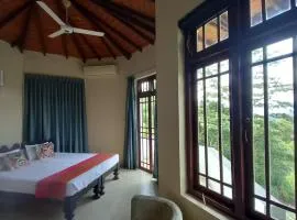 Crown hills kandy inn