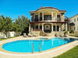 Stunning Villa Ahmet in Dalyan, hotel v destinaci Dalyan