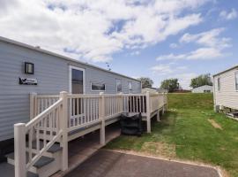 5 Wilkinson Way, beach rental in Lincoln