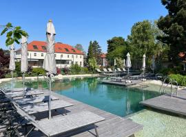 Hotel Spitzerberg by b-smart, hotel cerca de Yacimiento Arqueológico de Carnuntum, Hundsheim