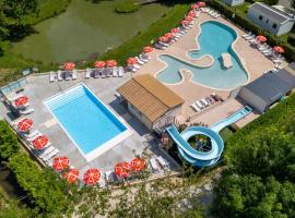Camping Country Park Touquin - Site Officiel - Next to Disneyland Paris, campeggio a Touquin