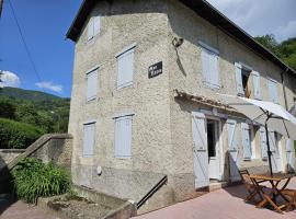 Gîte de l'Eau Vive, aluguel de temporada em Saint-Martin-dʼUriage