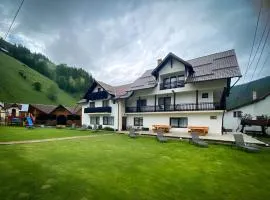 Camere de închiriat Larisa