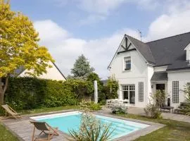 La Villa des Rochettes - Charmante maison avec piscine et jardin