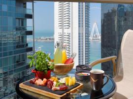 Mövenpick Hotel Jumeirah Beach, hotel em Residencial Jumeirah Beach, Dubai