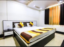 Venus Hotel 5 Minute Walking Distance from Dargah, hotel di Ajmer