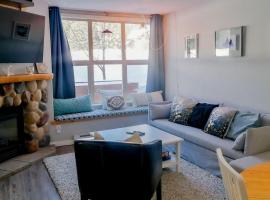 Crystal Forest #29 by Bear Country, hotel u gradu Sun Peaks