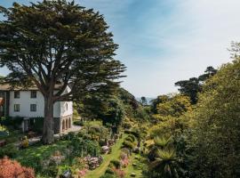 Hotel Meudon, khách sạn ở Falmouth