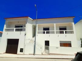 Casa Rocha Relax: Aljezur'da bir otel