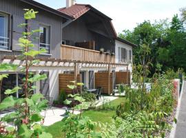 Villa Catalina, cottage in Annecy