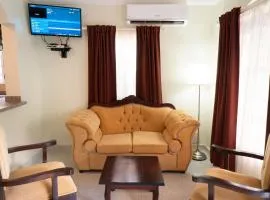 Villa Gumio 2BR Apt- 7 min walk to Boca Chica Beach apts