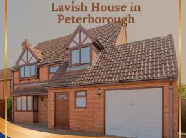Foxdale's - 5 Bedroom House in Peterborough perfect for groups and families, ubytování v soukromí v destinaci Peterborough