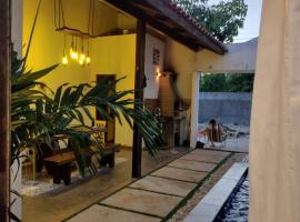 Casa 3 amores Preá, hotel in Praia Guaratuba