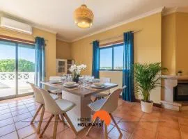 #071 Maria Luisa by Home Holidays