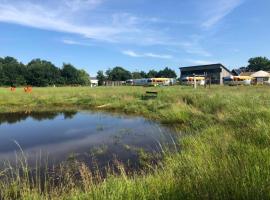 Rusttheater, genieten van rust en ruimte, glamping site sa Reutum