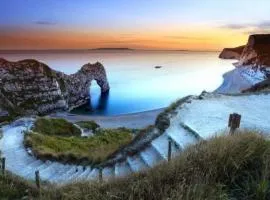 2-6 guests Holiday Home in Durdle Door