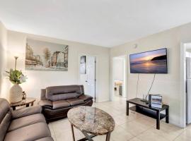 Delray, easy walk to downtown, free parking (315W), hotel v destinácii Delray Beach