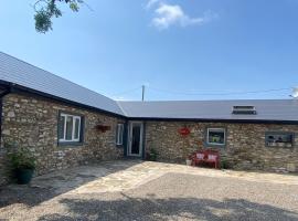 Sanctuary Lodge, cottage in Cork