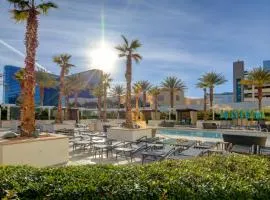 MGM Signature-29-607 F1 Track & Strip View Balcony