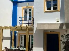 Moradia V3 na Urbanização Praia Verde