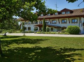 Landhotel zur Grenze, B&B sihtkohas Isny im Allgäu