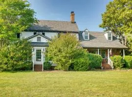 Terre Haute Manor Farmhouse with Gardens and Deck!