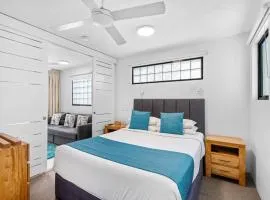 Mooloolab Beach Paradise 2 bedroom Unit - 350m from Beach