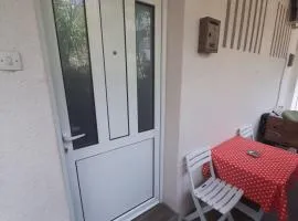 Apartment Happy