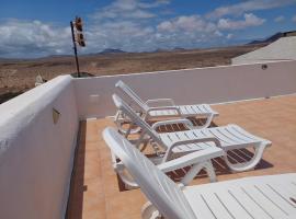 Dunas de Famara, hotel v destinaci Famara