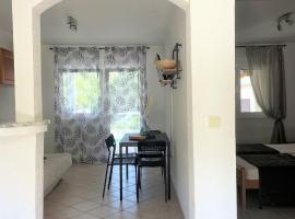 Nice apartment (2) for 2-4 in 60m to beach, Hotel in Radovići